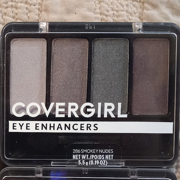 Covergirl eyeshadow bundle *shadow nudes* *smokey nudes* - Picture 3 of 3